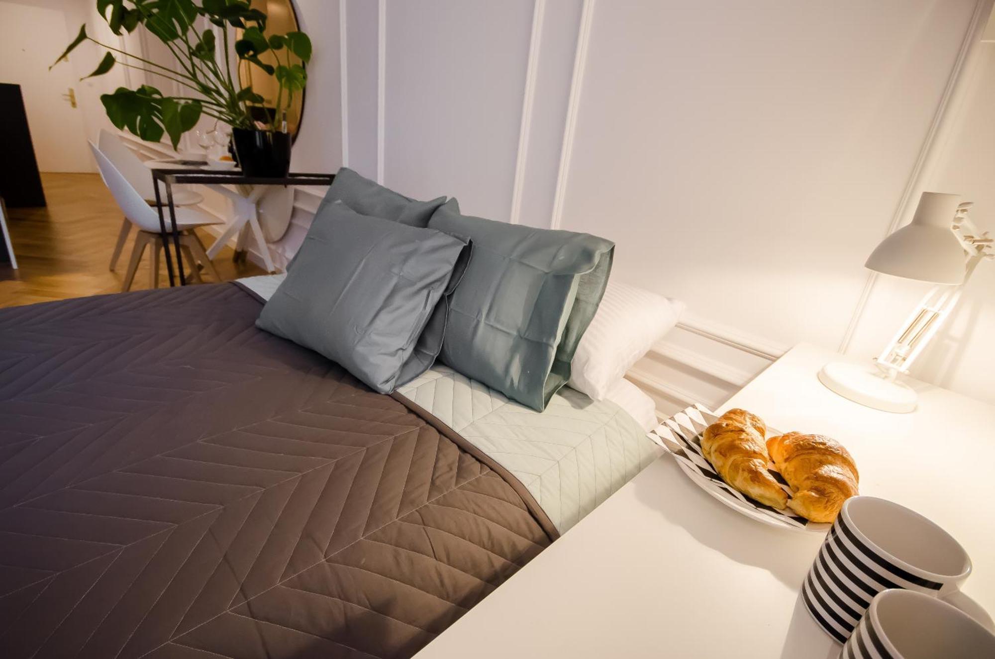 Old Town Premium Queen'S Apartments Krakow Ruang foto