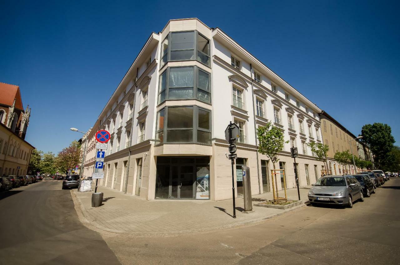 Old Town Premium Queen'S Apartments Krakow Bagian luar foto